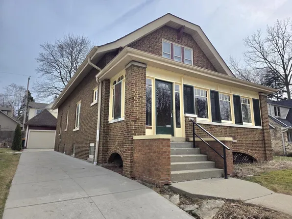 1640 North 69th STREET, Milwaukee, WI 53213