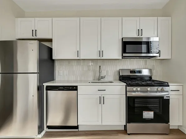 7505 Palisade Avenue image 1 of 18