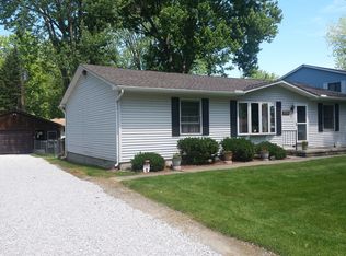 27777 Riviera St, Harrison Township, MI 48045