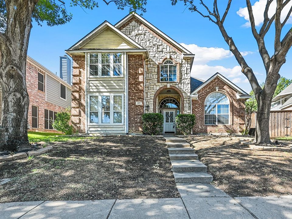 1st image of 872 Pinnacle Cir