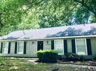 4655 Pennoak Rd, Greensboro, NC 27407