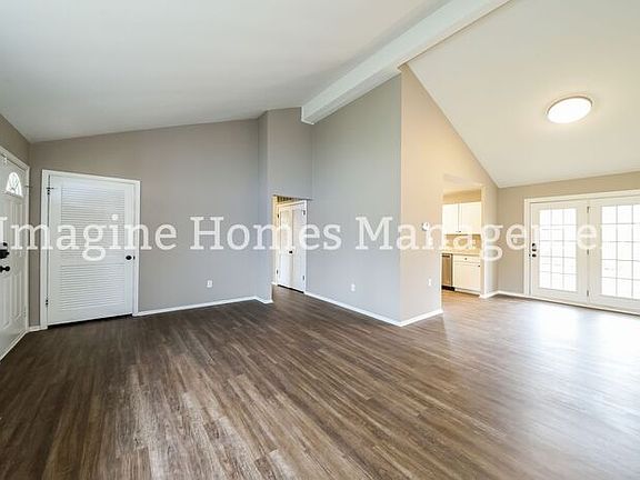 3rd image of 184 Moorewood Ave