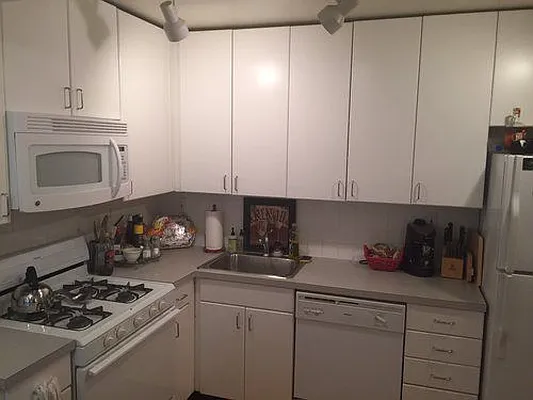 Rented by The Downtown LLC | media 19