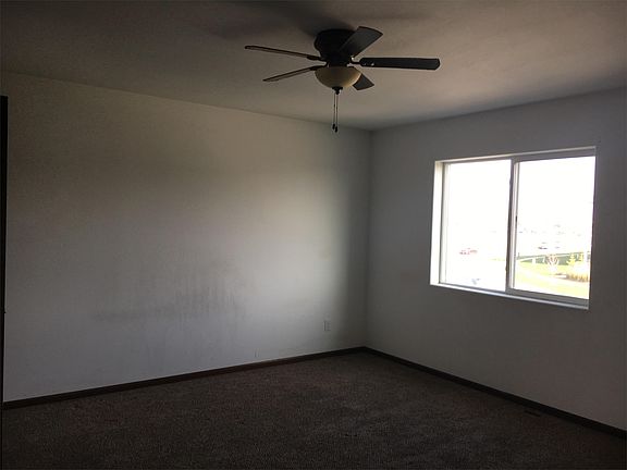 3rd image of 3314 8th St W Unit B