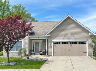 5 Settlers Ln, Columbus, NJ 08022