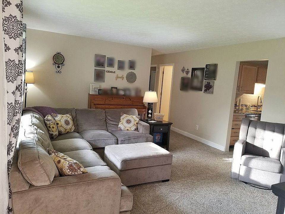 1st image of 2964 Fair Oaks Dr