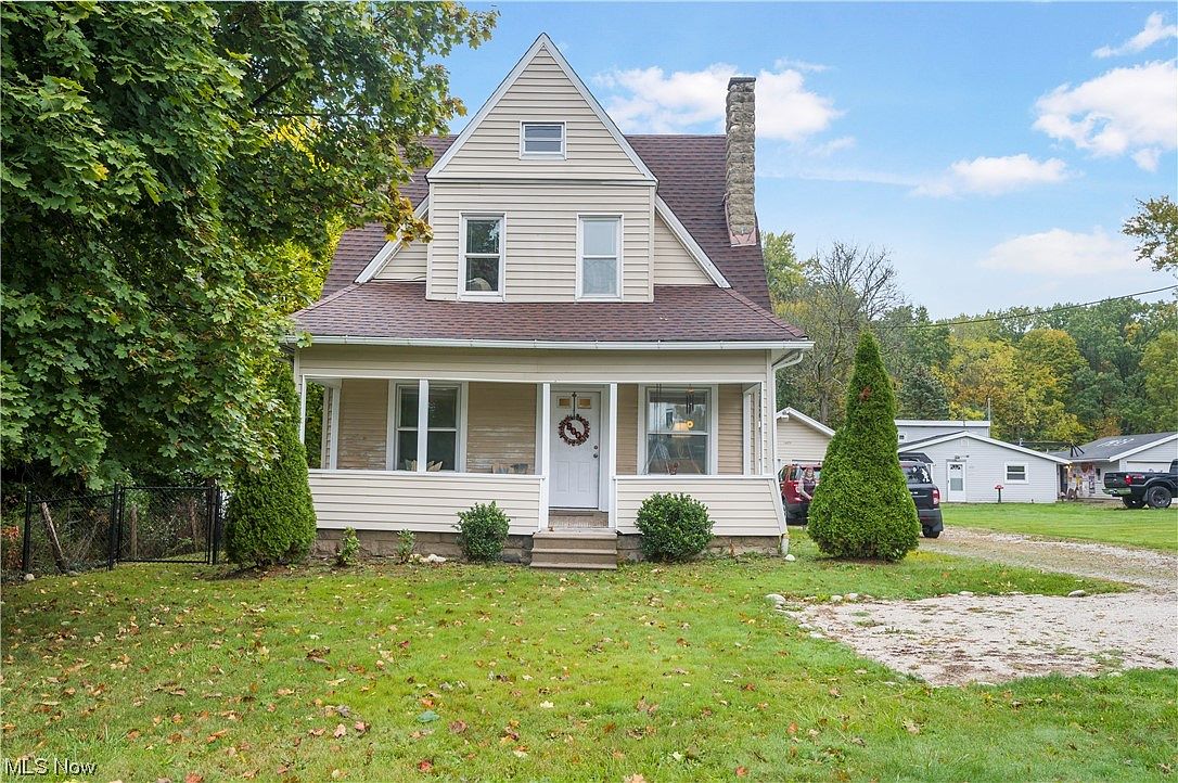1425 Krumroy Rd, Akron, OH 44306 Zillow