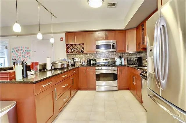511 Jackson St #501 — Photo 17