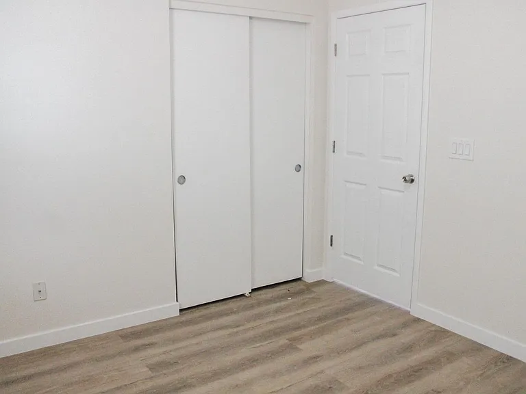 1729 Ronzard Ave — Photo 11