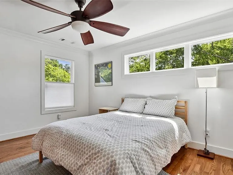 1237 Milton Ter SE — Photo 20