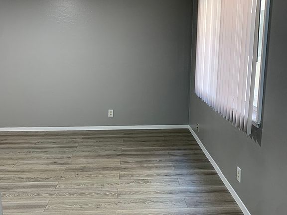 5th image of 686 Sylvan St APT 2