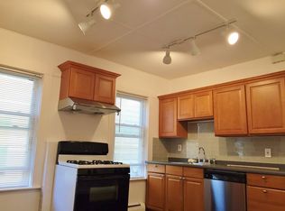 33 Charnwood Rd #1FRONT, Somerville, MA 02144