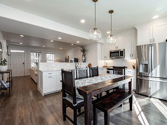 5th image of 10637 S Topview Rd W