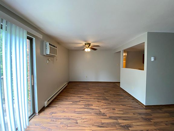 3rd image of 3233 Springdale Rd APT 11