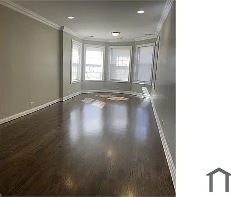 5535 S Wabash Ave #3 — Photo 1