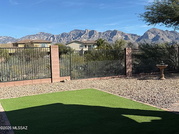 2nd image of 11804 N Sage Brook Rd