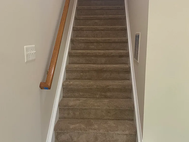 6869 Rolling Creek Way — Photo 32