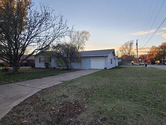 4th image of 624 Delrose St