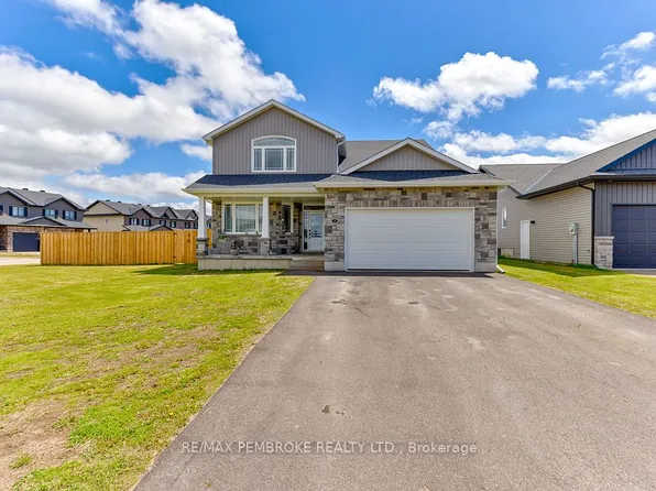 5 Drew St, Petawawa, ON K8H 0G4