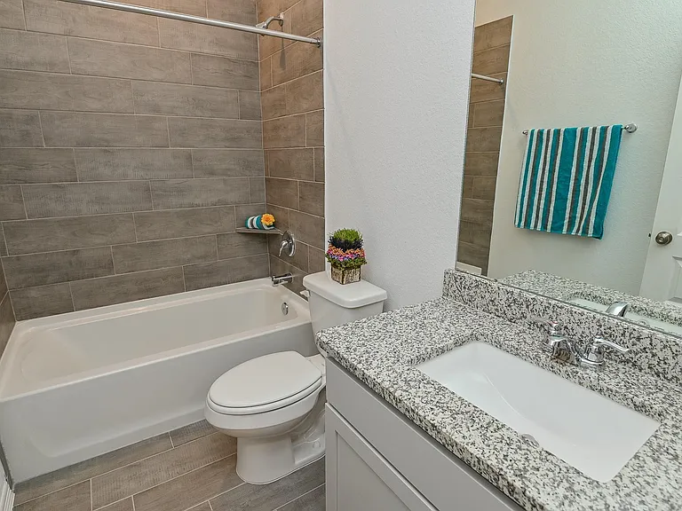 5707 Aurora Greens Ln — Photo 10