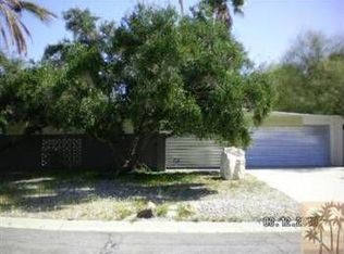 1910 N Berne Dr, Palm Springs, CA 92262