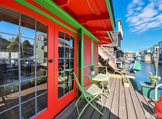2727 Fairview Avenue E #18, Seattle, WA 98102