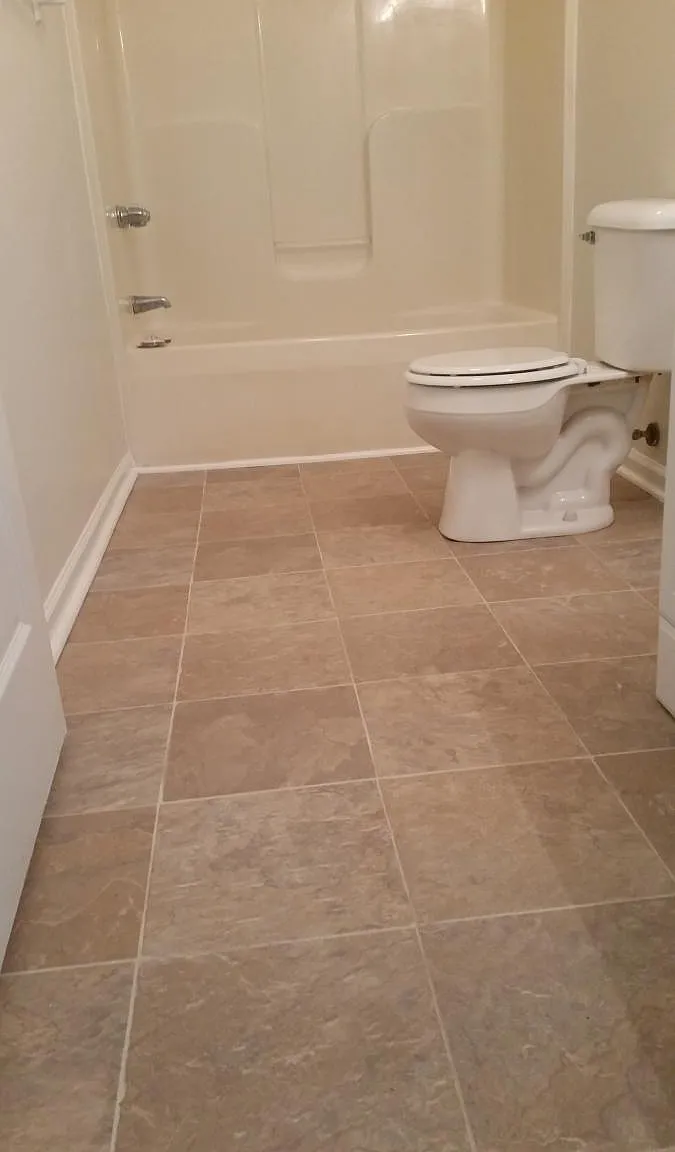 3 bed, 1.5 bath, 1092 sqft, $1,499 — Photo 2