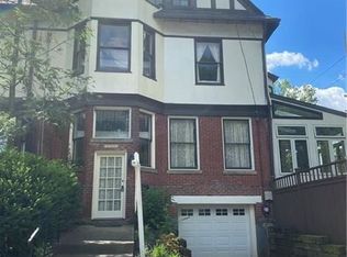 5828 Howe St, Pittsburgh, PA 15232