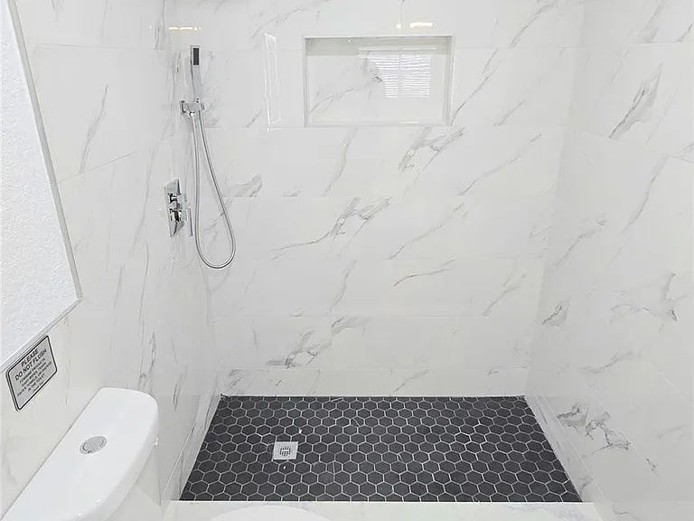 1848 NW 55th Ave #4X — Photo 9