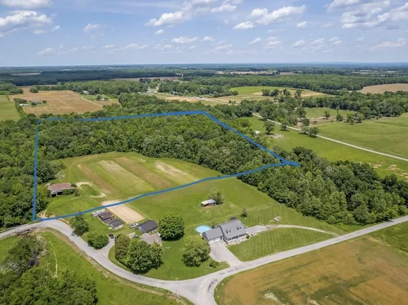 504 Gay Rd, Smithville, TN 37166