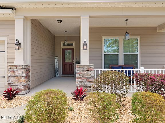 4th image of 329 DOLCETTO Drive