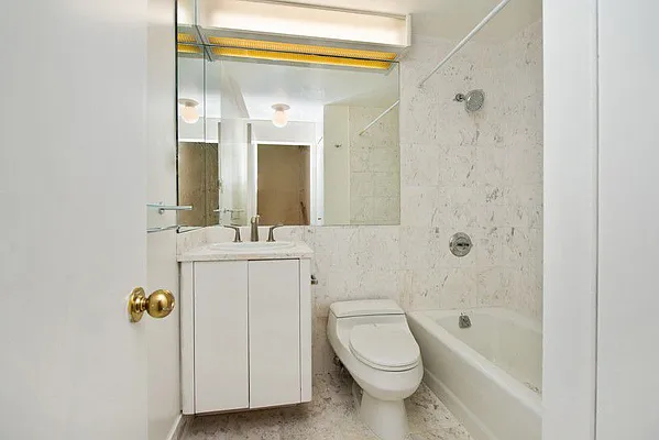 Rented by Keller Williams NYC | media 16