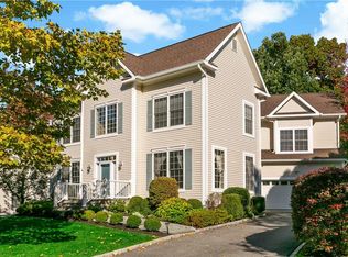 11 Birch Ct, Ossining, NY 10562