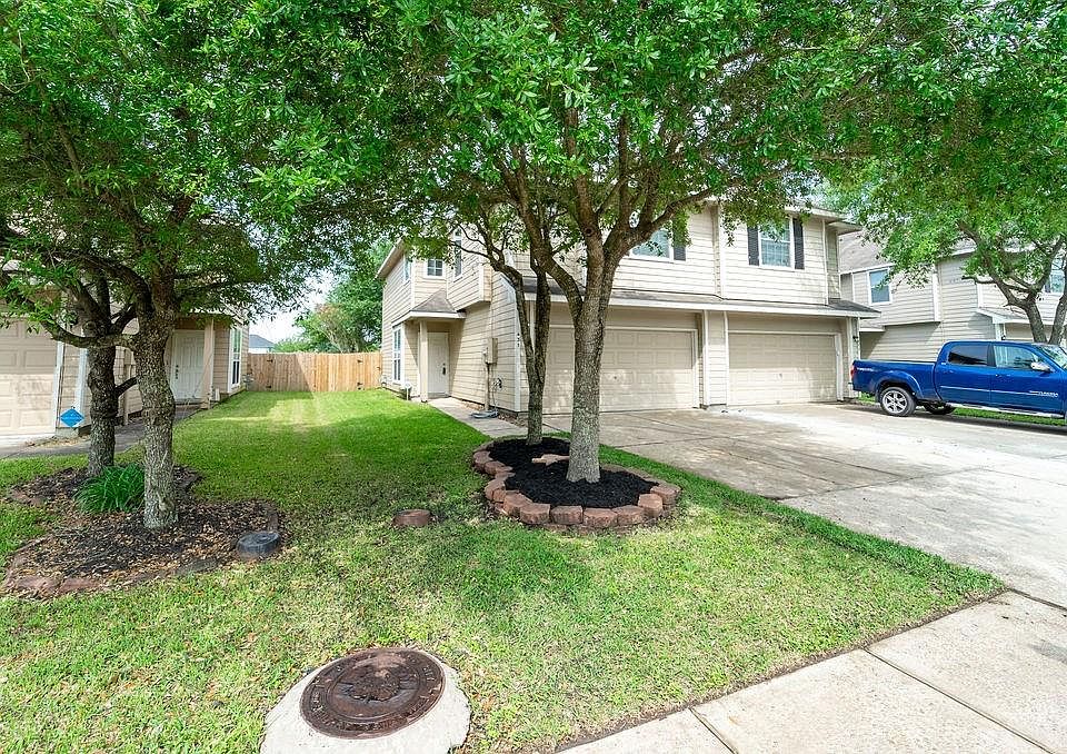 1st image of 431 Folk Crest Ln