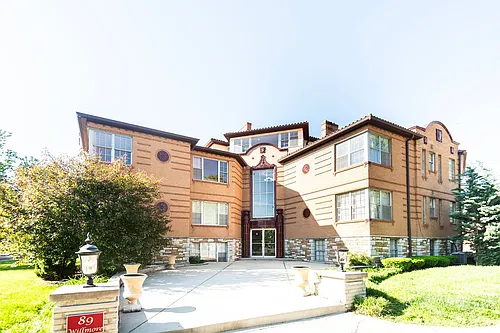 89 Willmore Rd Photo 1
