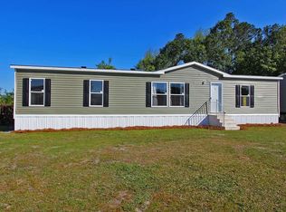 1346 Roberts Rd, Saint Johns, FL 32259