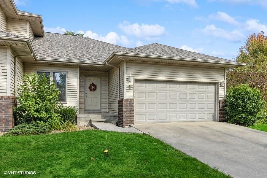 1811 12th Ave UNIT D, Coralville, IA 52241 MLS 202305891 Zillow