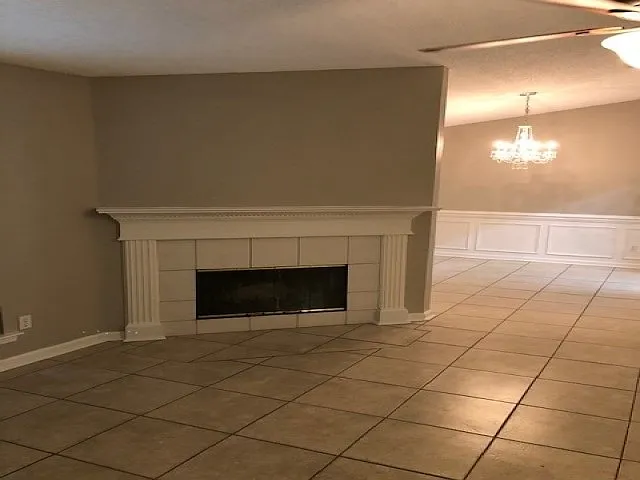 1887 Folkstone Rd — Photo 8