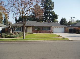 5528 N Prospect Ave, Fresno, CA