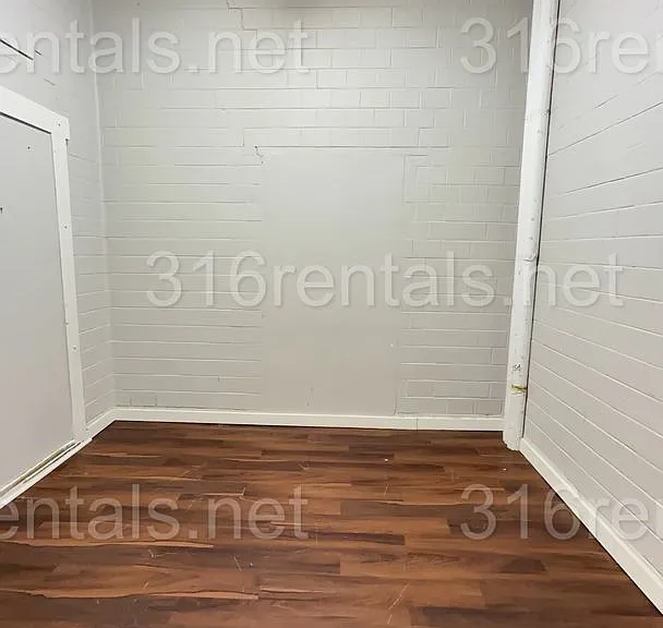 Forest Park Apartments — Photo 27