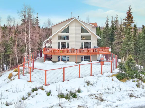 32105 Moonshine Dr, Soldotna, AK 99669