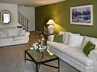 Pennswood Apartments and Townhomes, Harrisburg, PA 17109