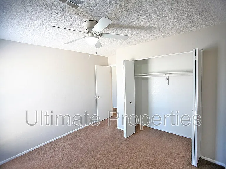 1803 W Barrow Dr — Photo 12