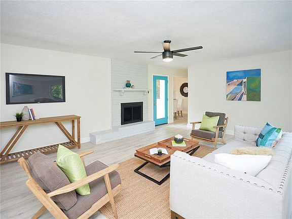 4th image of 11402 Whitewing Ave #B