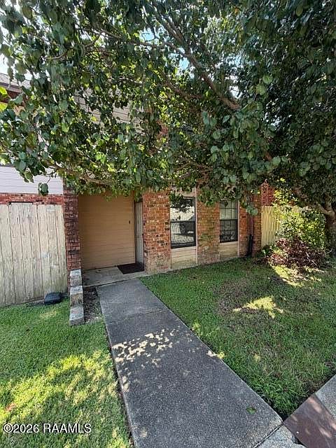 1st image of 900 Provost St APT 34