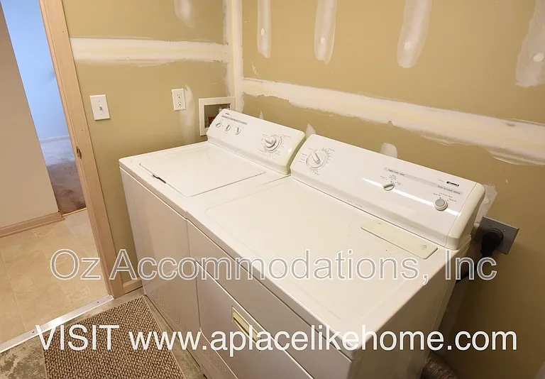 1151 N Martway Dr #101 — Photo 22