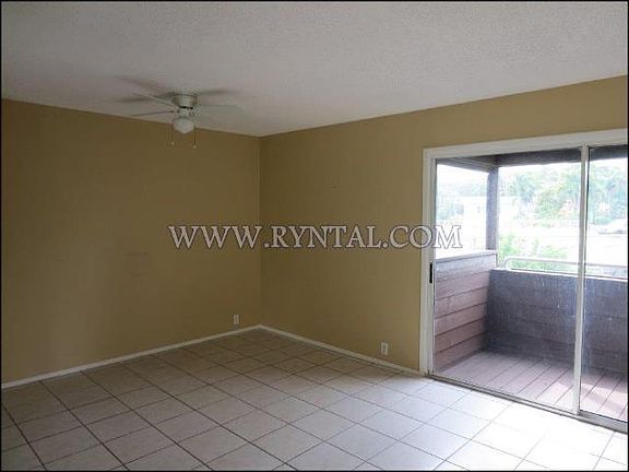4th image of 1937 Panama Dr APT 5
