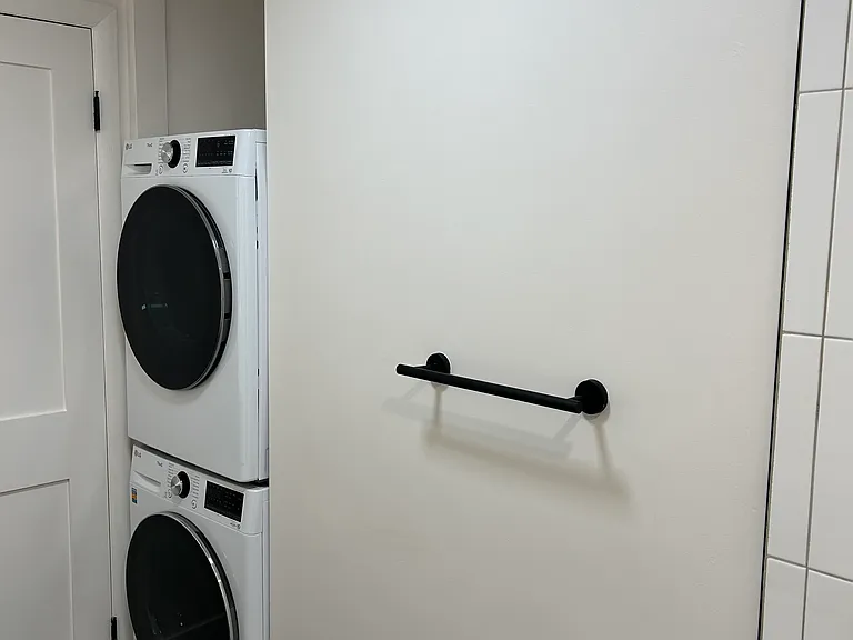 787 Admiral St #1 — Photo 14