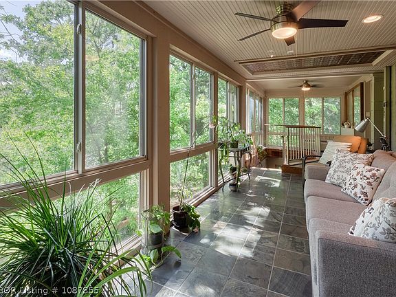 2nd image of 1232 Elizabeth Ln