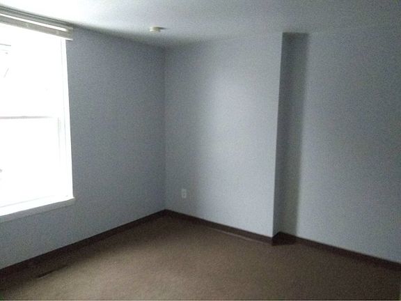5th image of 337 Prospect Ave #1